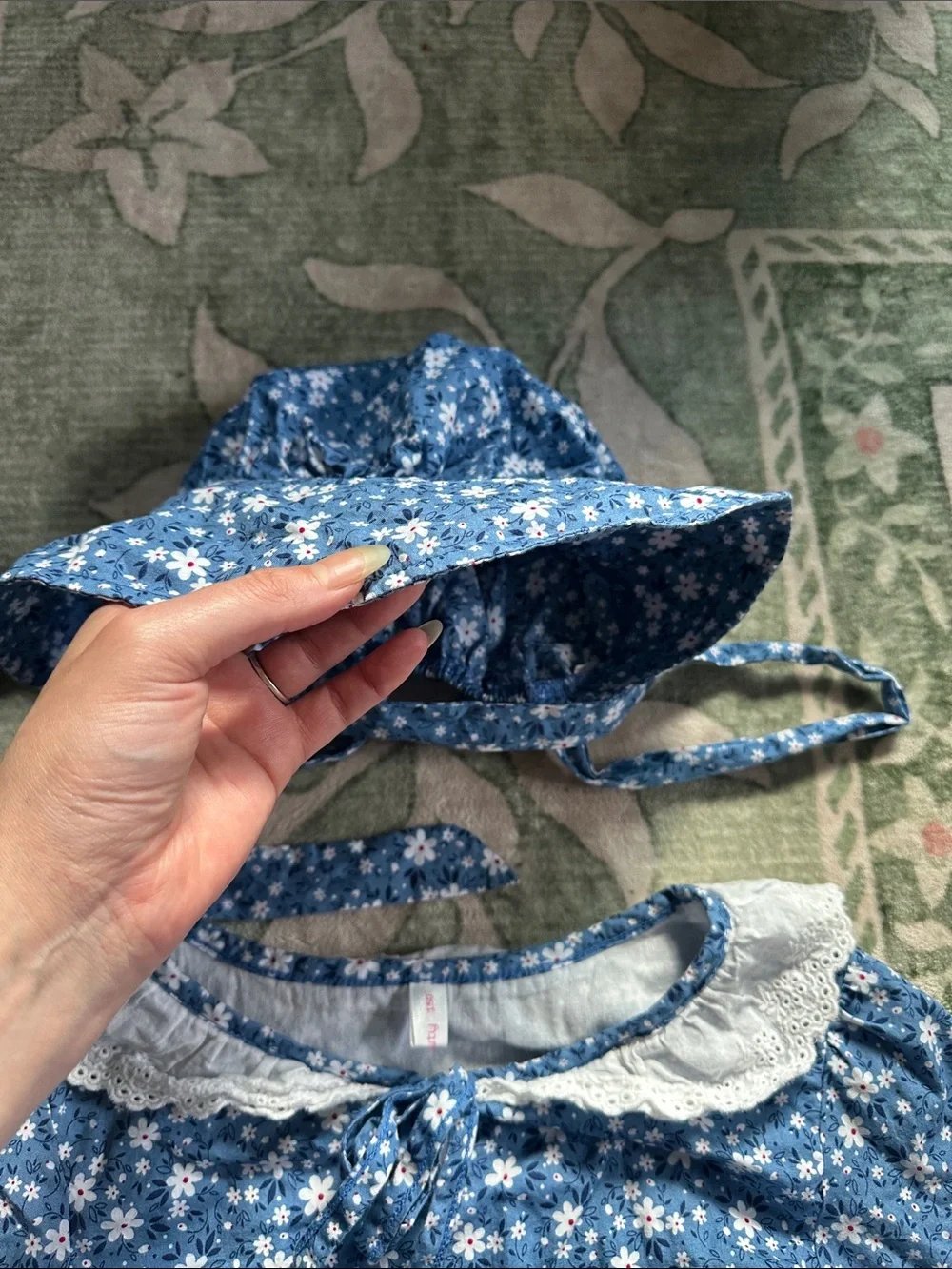 Blue Floral Girls' Prairie Costume Dress with Bonnet 🦬🩵🏕️